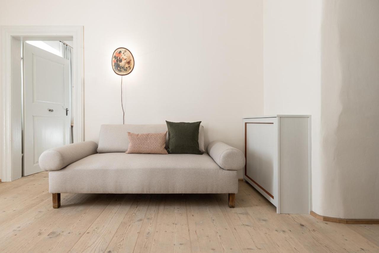 Smart Suites Kaltern - Apartments Am Kalterer See Eksteriør billede